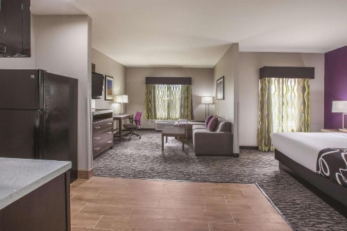 La Quinta Inn & Suites by Wyndham Nw Tucson/Marana image 26